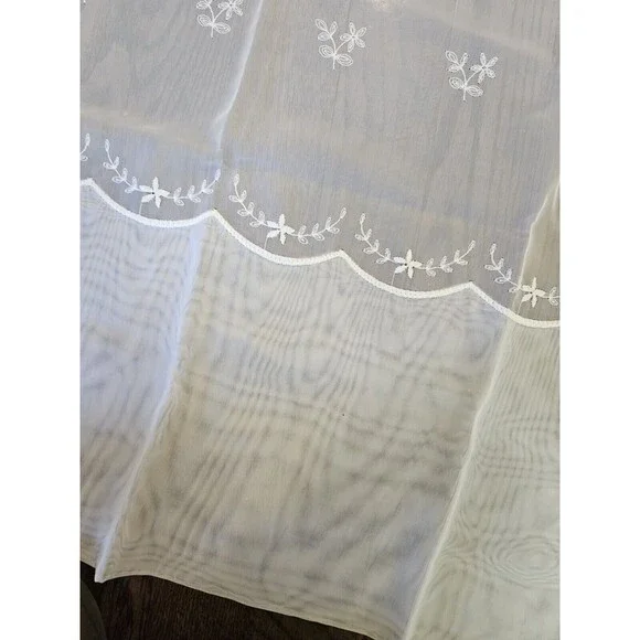 Vtg Window Pride Imported European Voile Embroidered Sheer Panel Curtains 4 Sets